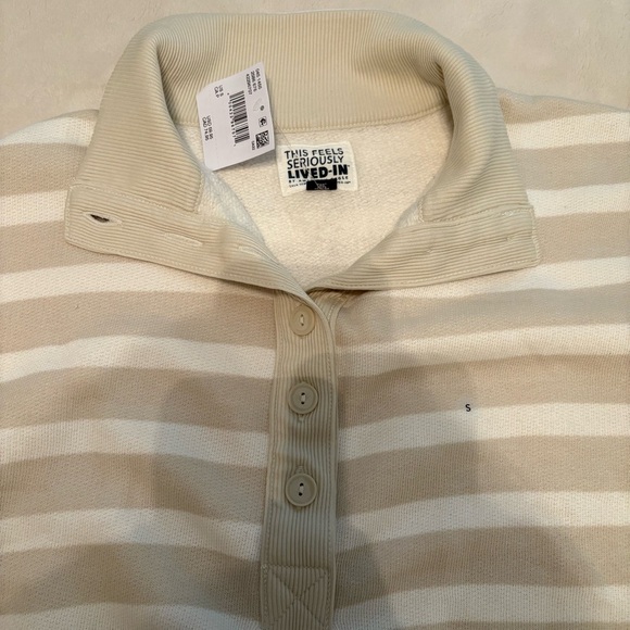 American Eagle sweatshirt - Picture 3 of 3